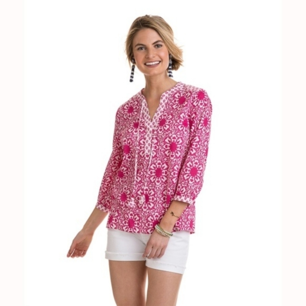 Vineyard Vines Pink Tile Print Mixed Medallion Top Blouse SMALL